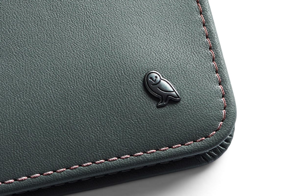 Slim RFID Leather Bifold Wallet With Hidden Pocket