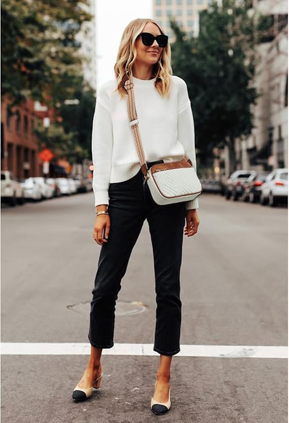 Novelle Tote editorial image